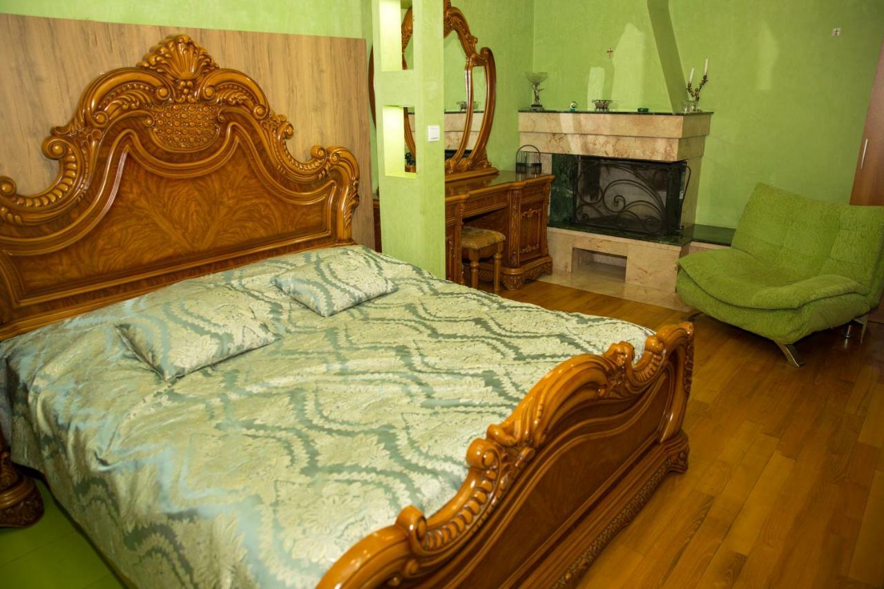 Hotel Black Sea House Batumi Luaran gambar